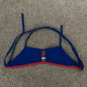 Jolyn Tomcat Triple Vented Swimsuit Top // Color: Red&Blue // Size: SMALL